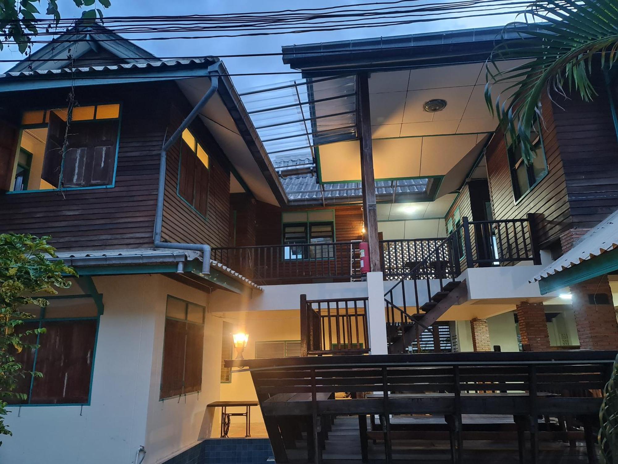 شقة Tepbunthomhouse Ayutthaya المظهر الخارجي الصورة