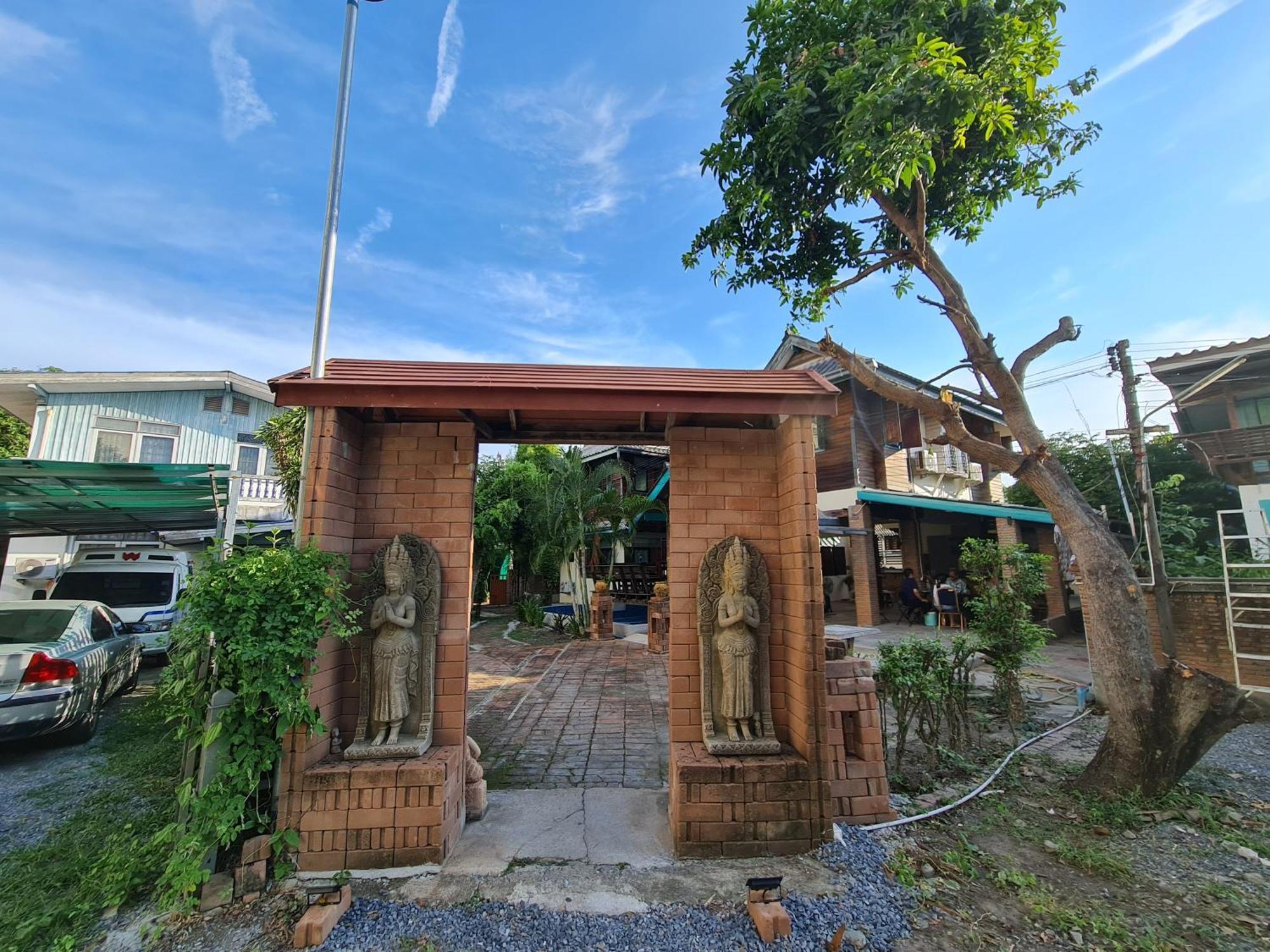 شقة Tepbunthomhouse Ayutthaya المظهر الخارجي الصورة