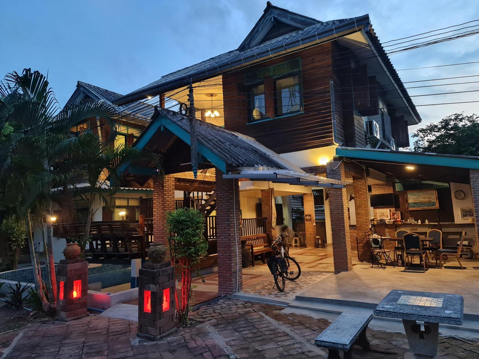 شقة Tepbunthomhouse Ayutthaya المظهر الخارجي الصورة